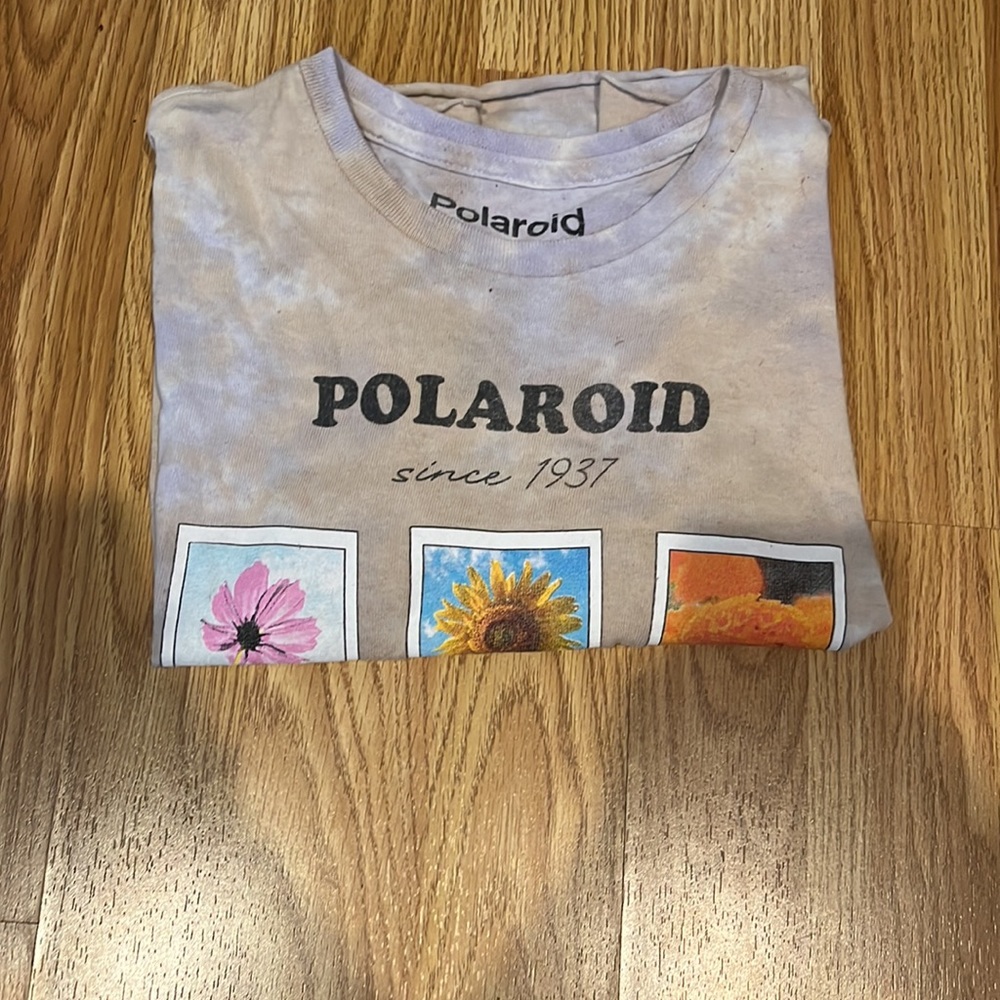cute flower polaroid top
